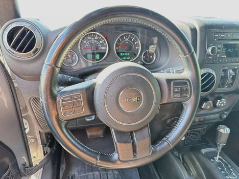 Used 2017 Jeep Wrangler Unlimited Sport w/ Quick Order Package 24S AWD/4WD image 11