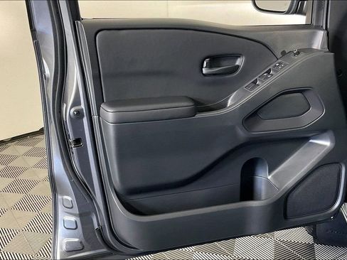 New 2026 Nissan Frontier SV w/ Tow Package image 43