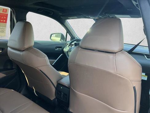 New 2026 Toyota Corolla Cross XLE image 18