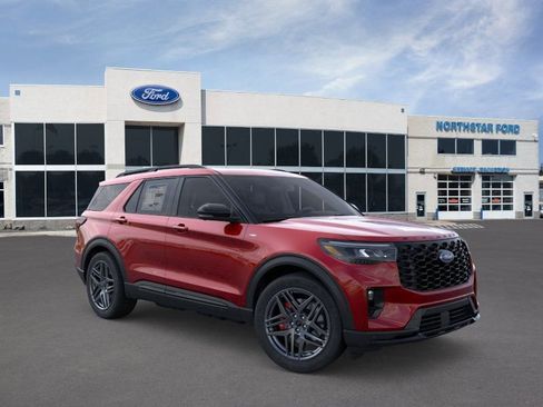 New 2026 Ford Explorer ST-Line w/ ST-Line Street Pack image 7