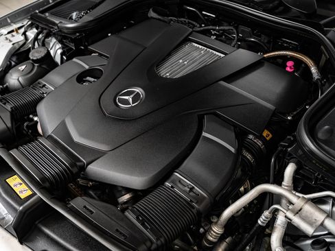 Used 2019 Mercedes-Benz E 450 4MATIC Coupe image 45