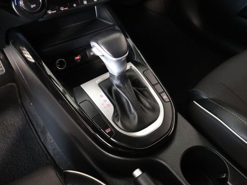 Used 2023 Kia Forte GT-Line FWD image 8