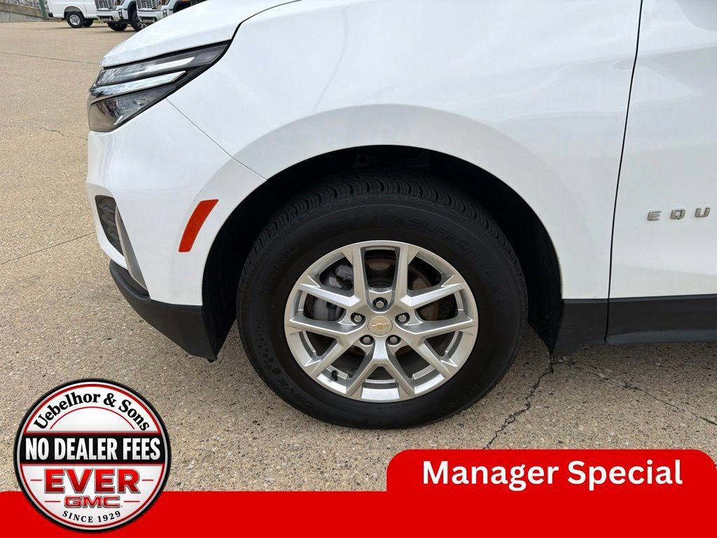 Used 2024 Chevrolet Equinox LT AWD/4WD image 14