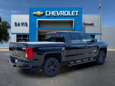 Used 2018 Chevrolet Silverado 1500 LTZ Z71 w/ LTZ Plus Package AWD/4WD image 3