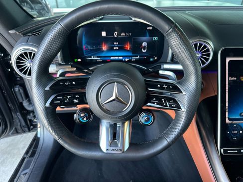 Certified 2023 Mercedes-Benz SL 55 AMG 4MATIC image 17