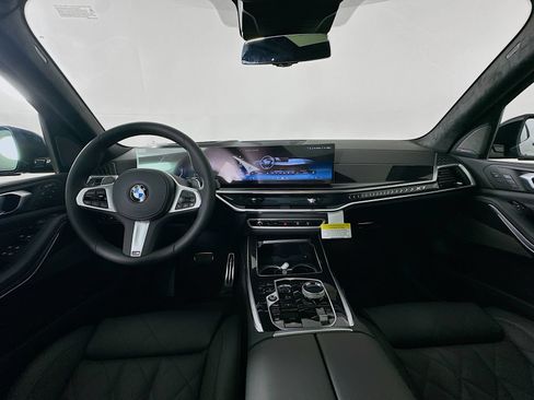 New 2027 BMW X7 xDrive40i w/ Executive Package AWD/4WD image 14