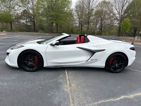 Used 2024 Chevrolet Corvette Z06 image 26