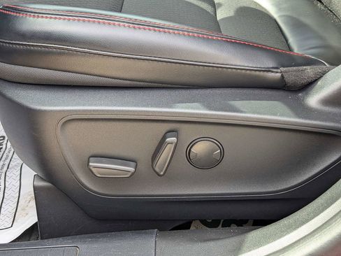 Used 2024 Ford Escape ST-Line w/ Cold Weather Package FWD image 21