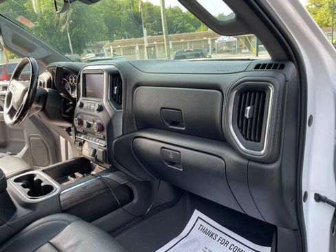 Used 2019 Chevrolet Silverado 1500 LTZ AWD/4WD image 29