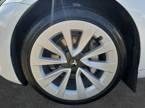 Used 2021 Tesla Model 3 Long Range AWD/4WD image 9