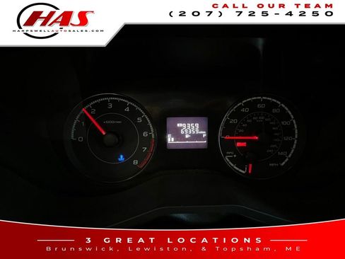 Used 2019 Subaru Crosstrek 2.0i Premium AWD/4WD image 16