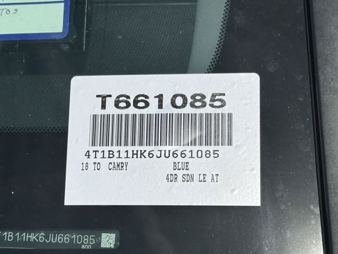 Used 2018 Toyota Camry SE w/ Audio Package FWD image 14