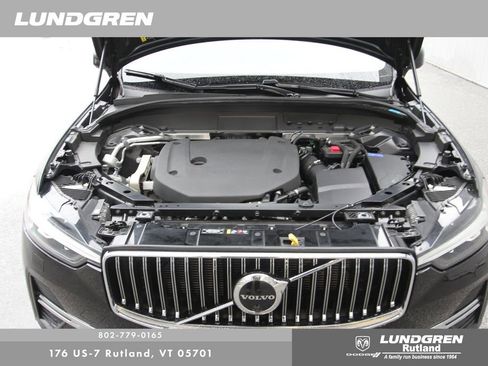 Used 2022 Volvo XC60 B6 Inscription w/ Advanced Package image 36