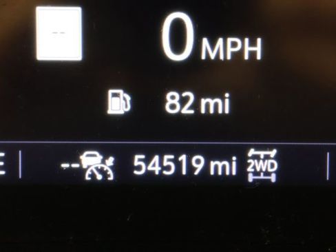 Used 2022 Buick Encore GX Essence w/ Advanced Technology Package image 13