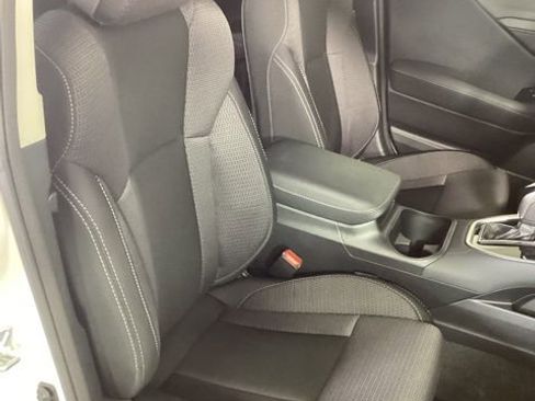 Used 2025 Subaru Outback Premium w/ Popular Package #1A AWD/4WD image 18