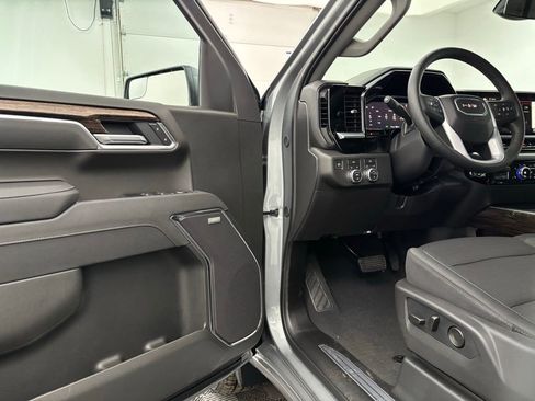 New 2026 GMC Sierra 1500 Elevation w/ Preferred Package image 14