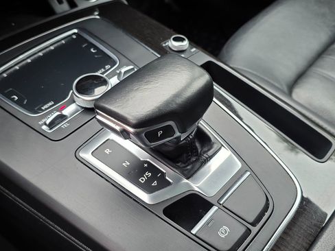 Used 2018 Audi Q5 2.0T Premium Plus AWD/4WD image 41