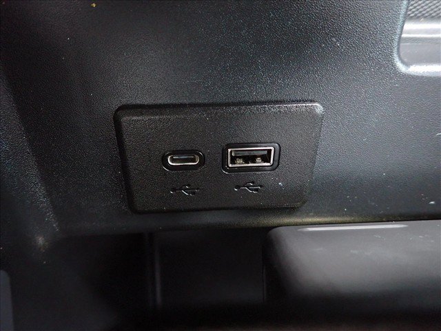 Used 2023 GMC Sierra 1500 AT4X AWD/4WD image 25