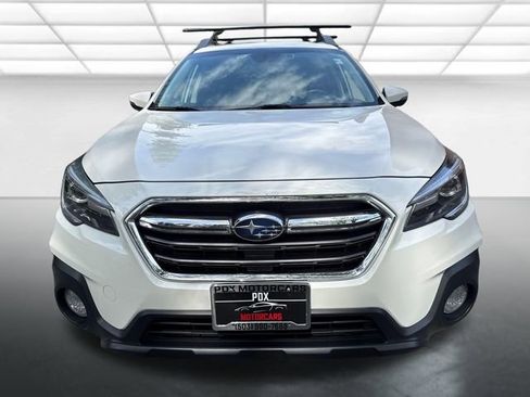 Used 2018 Subaru Outback 2.5i Limited AWD/4WD image 7