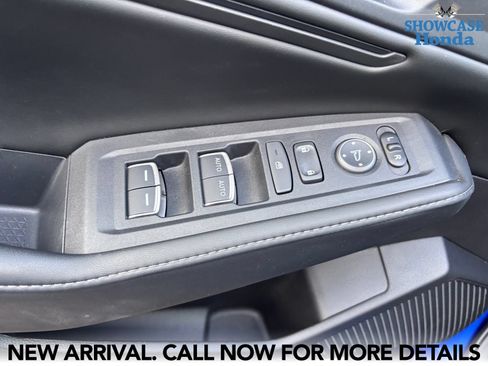 Used 2024 Honda Accord Sport image 11