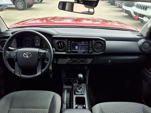 Used 2021 Toyota Tacoma SR image 12
