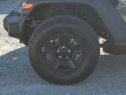 New 2026 Jeep Wrangler Sport AWD/4WD image 10