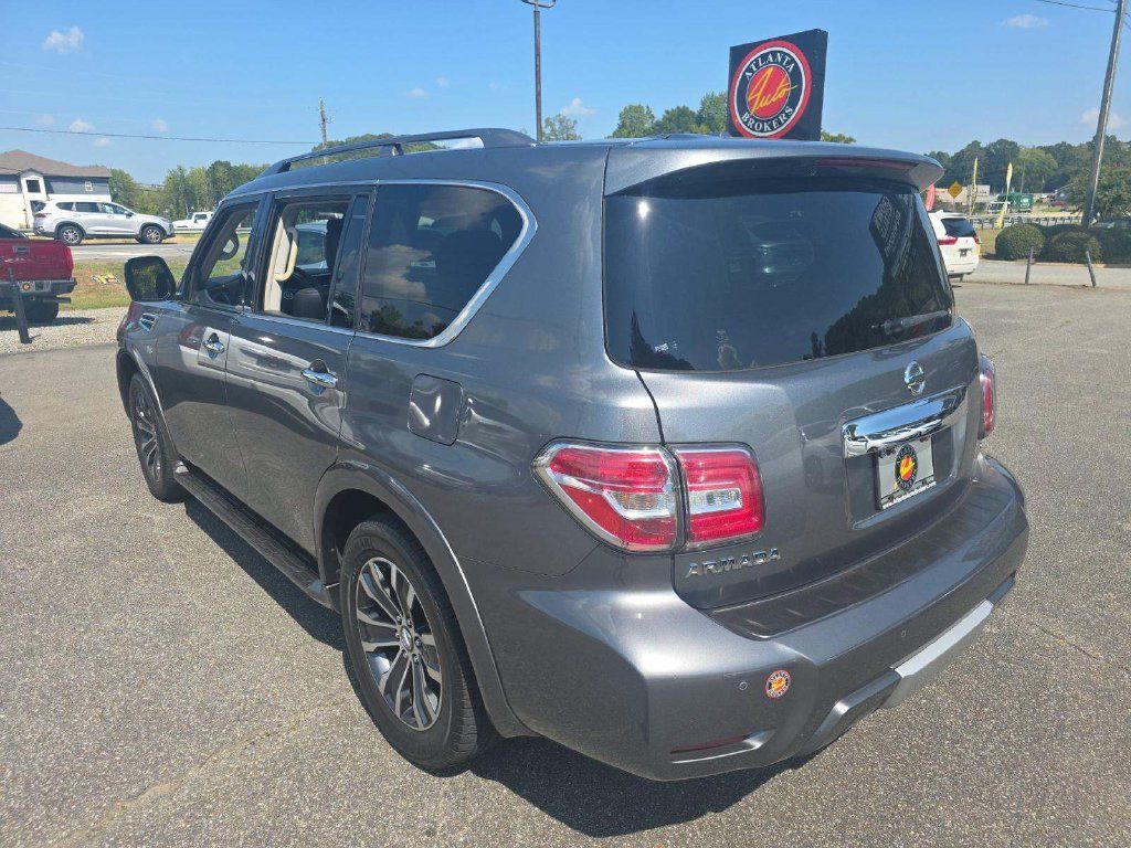 Used 2018 Nissan Armada SL w/ Moonroof Package RWD image 3