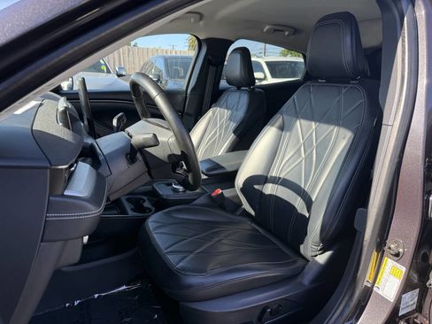 Used 2022 Ford Mustang Mach-E Select RWD image 8