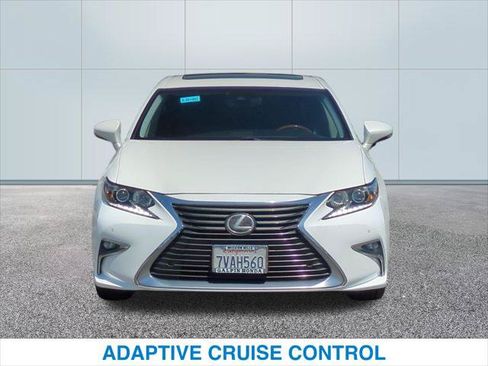 Used 2017 Lexus ES 350 w/ Premium Package FWD image 3