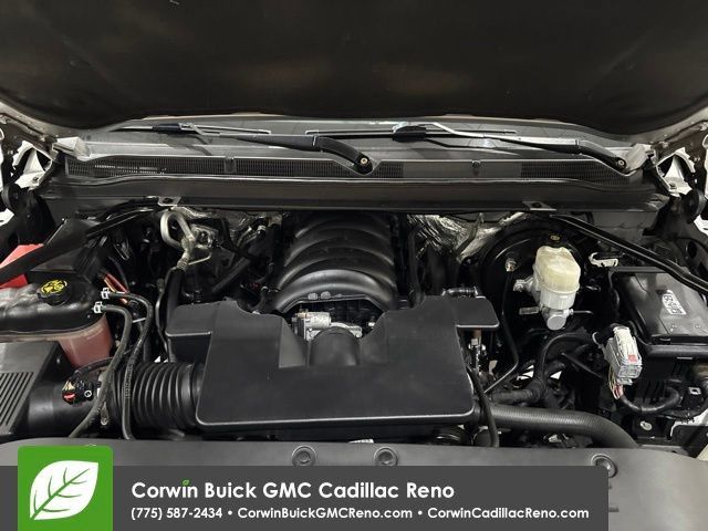Used 2017 GMC Yukon XL SLT w/ Open Road Package AWD/4WD image 40