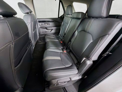 Used 2024 Honda Pilot Touring image 26