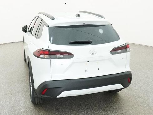 New 2026 Toyota Corolla Cross LE image 2