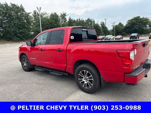 Used 2023 Nissan Titan SV w/ SV Convenience Package RWD image 5
