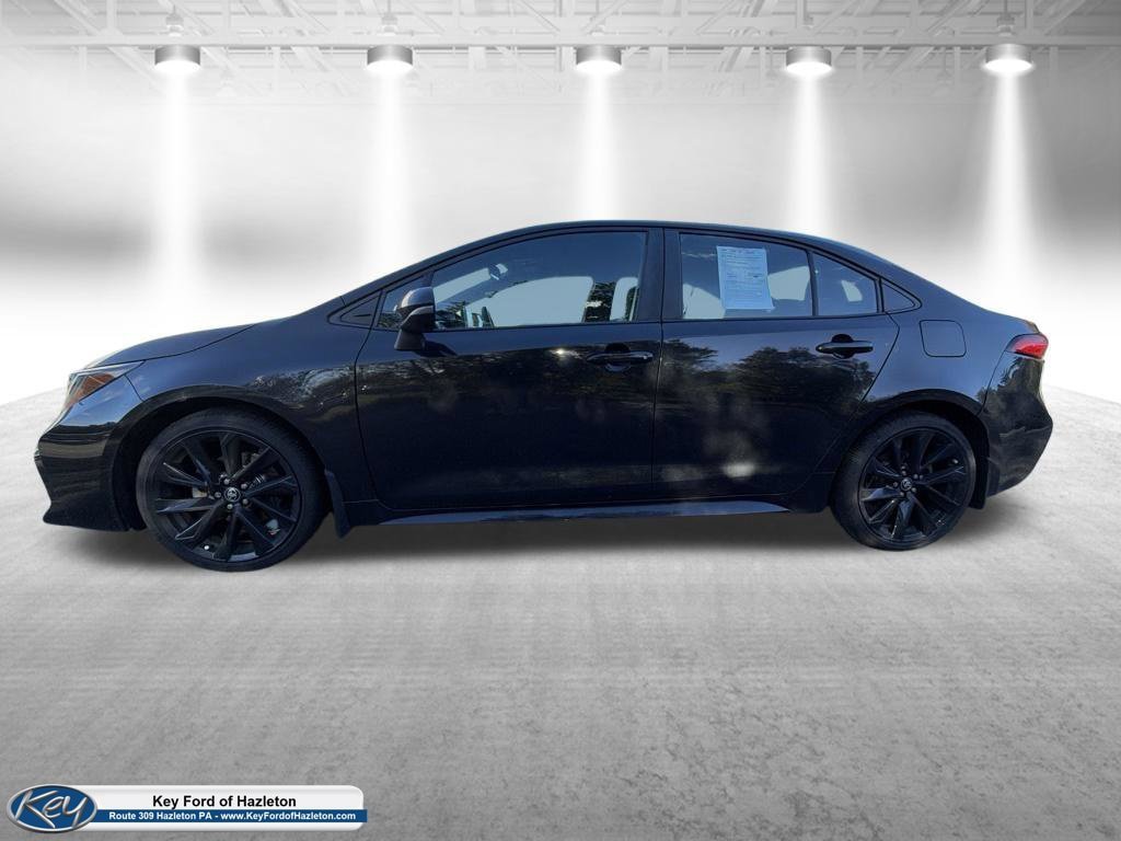 Used 2021 Toyota Corolla SE w/ Carpet Mat Package (TMS) FWD image 4