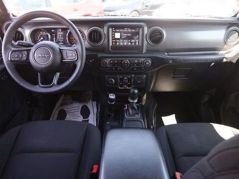 Used 2023 Jeep Wrangler Unlimited Sport AWD/4WD image 21