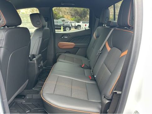 New 2026 GMC Canyon AT4 AWD/4WD image 16