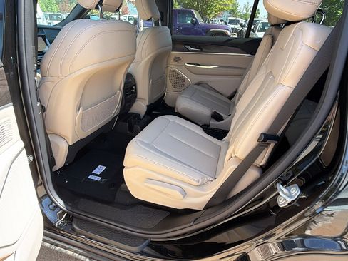 New 2026 Jeep Grand Cherokee L Limited AWD/4WD image 20