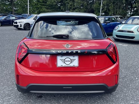 Used 2025 MINI Cooper S FWD image 5