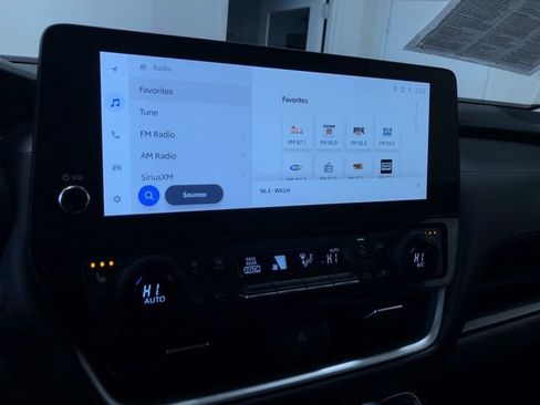 Certified 2025 Toyota Grand Highlander AWD image 30