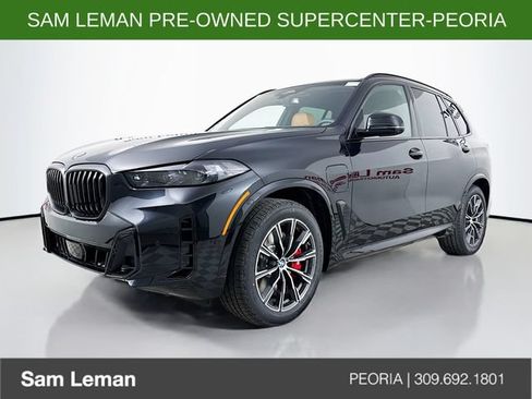 Used 2026 BMW X5 xDrive50e w/ M Sport Package AWD/4WD image 3