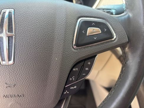 Used 2016 Lincoln MKX Select w/ Select Plus Package FWD image 33