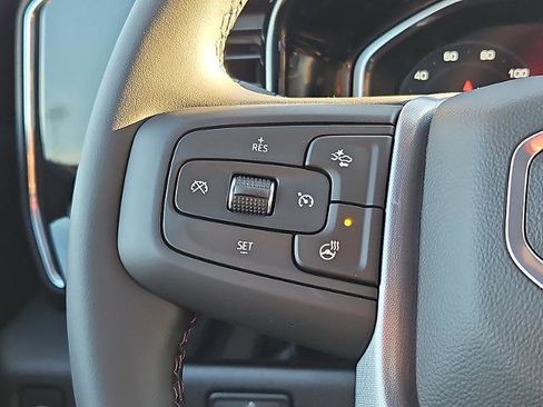 New 2026 GMC Sierra 1500 Elevation image 16