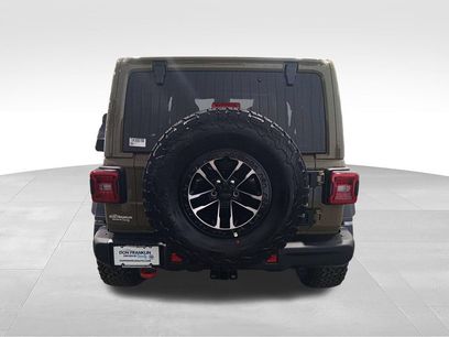 New 2026 Jeep Wrangler Unlimited Rubicon w/ Xtreme 35 Tire Package
