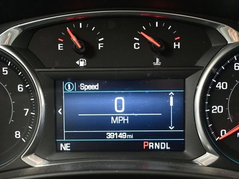 Used 2022 Chevrolet Equinox LT FWD image 9