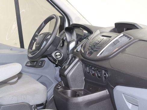 Used 2017 Ford Transit 350 XLT image 24