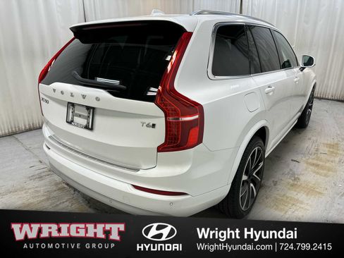 Used 2022 Volvo XC90 T6 Momentum w/ Advanced Package image 6