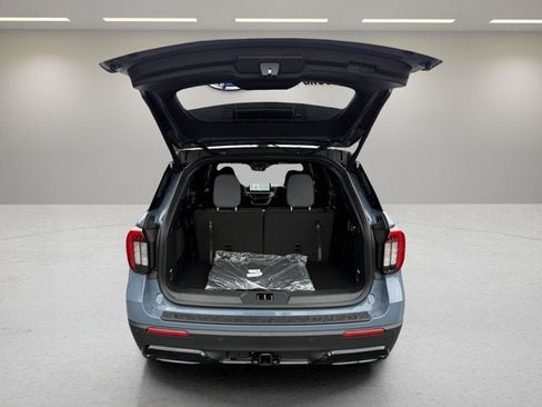 New 2027 Ford Explorer ST-Line w/ Premium Package AWD/4WD image 7