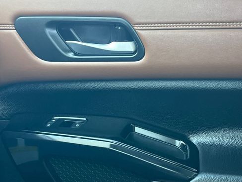 New 2026 Nissan Pathfinder Platinum image 22