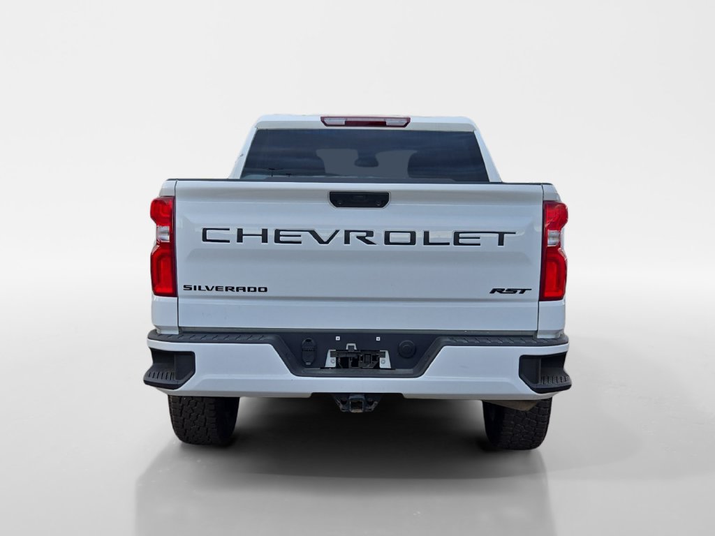 Used 2024 Chevrolet Silverado 1500 RST w/ LPO, Dark Essentials Package AWD/4WD image 4