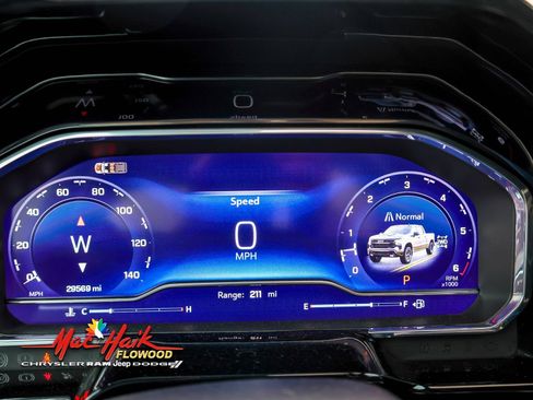 Used 2024 Chevrolet Silverado 1500 LT Trail Boss w/ LT Trail Boss Premium Package image 27